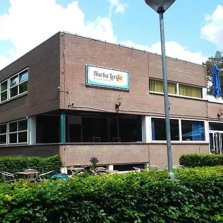 Harba Lorifa Ostello *