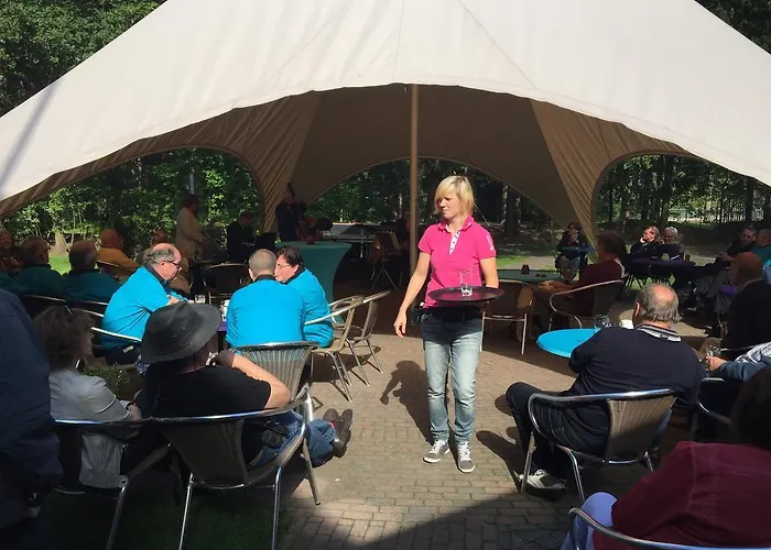 Harba Lorifa * Valkenswaard